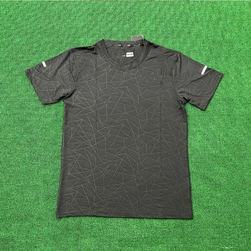Top Fashionable  T-shirt